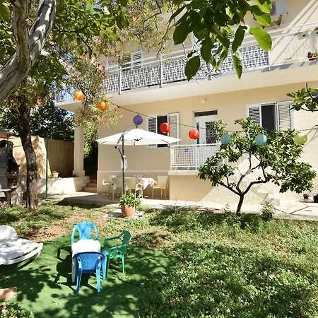 Apartments Dragica Primosten Exterior photo