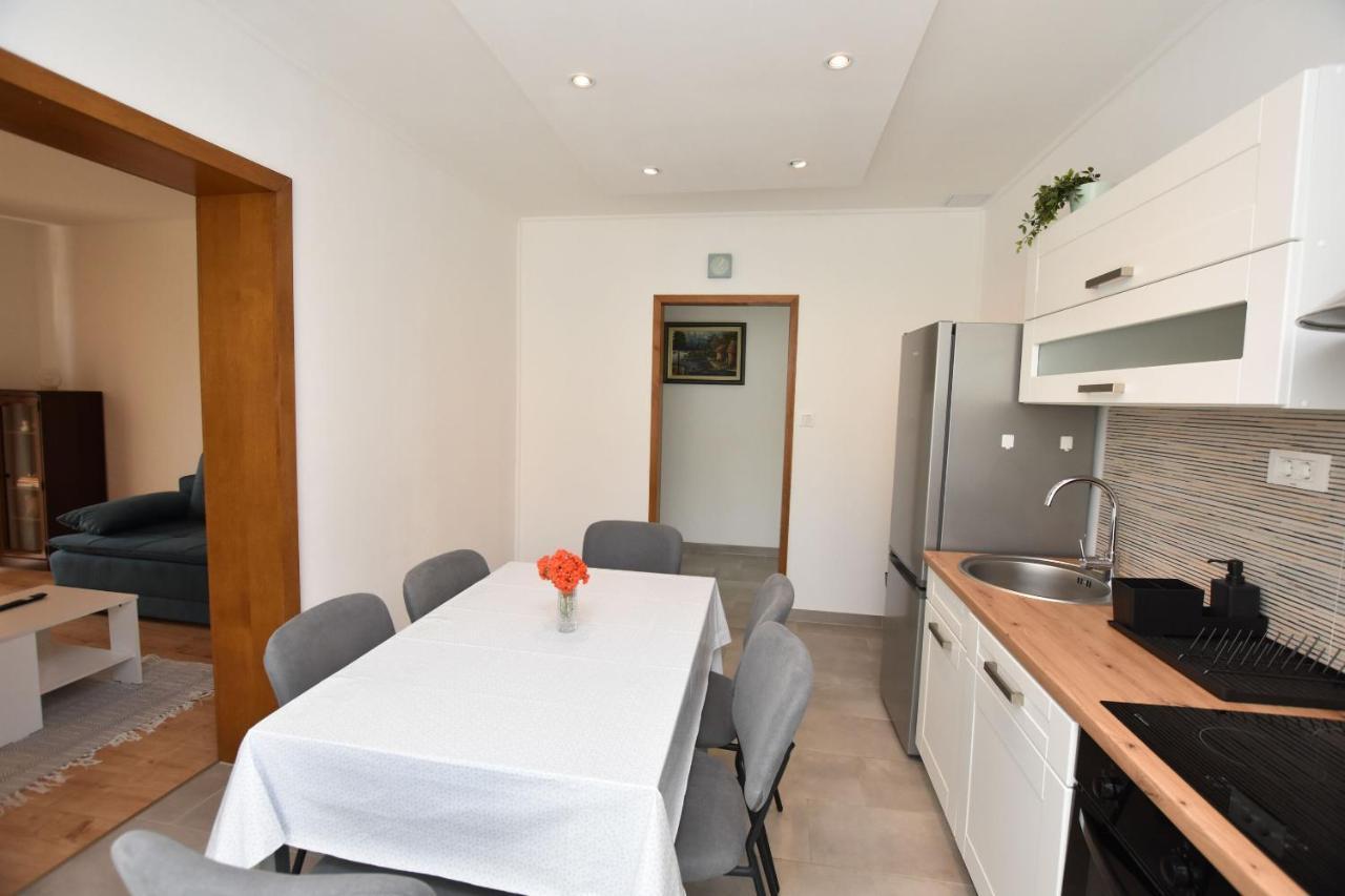 Apartman Dragica Primosten